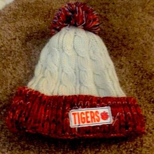New without tags…Clemson cable hat Never worn.Go Tigers!!